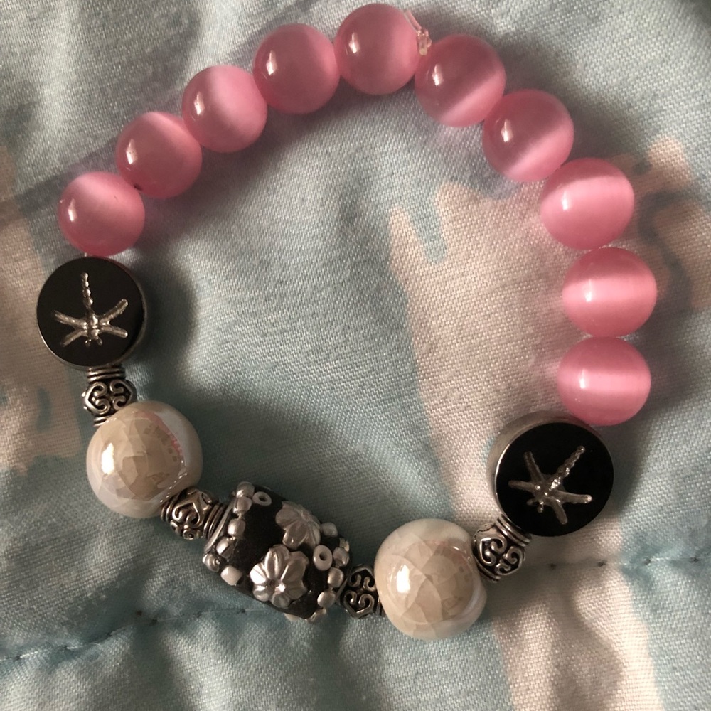 Beautiful, handmade bracelets by me. - Picture 7 of 7